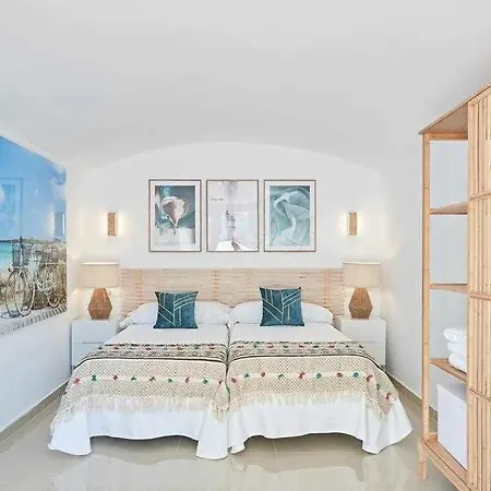 New Y Cute Bovedas Playa Den Bossa Sant Jordi de ses Salines